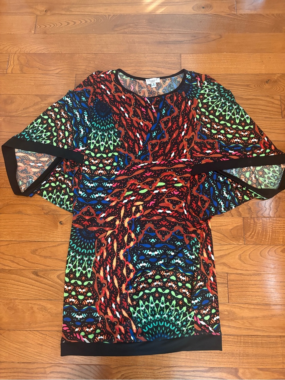 Maggy L Abstract Short Sleeve dress in black, red, green, blue, pink,rust,white
